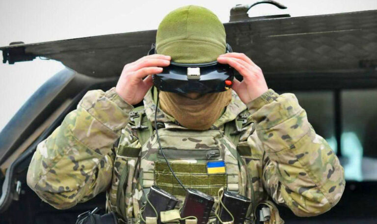 З днем народження, ББС і ЗРАДН!