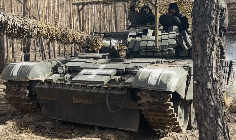 Як навчитись керувати танком за 15 хв
